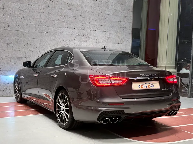2018 Maserati Quattroporte F1