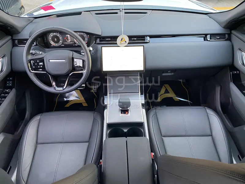 2024 Land Rover Range Rover Velar SE