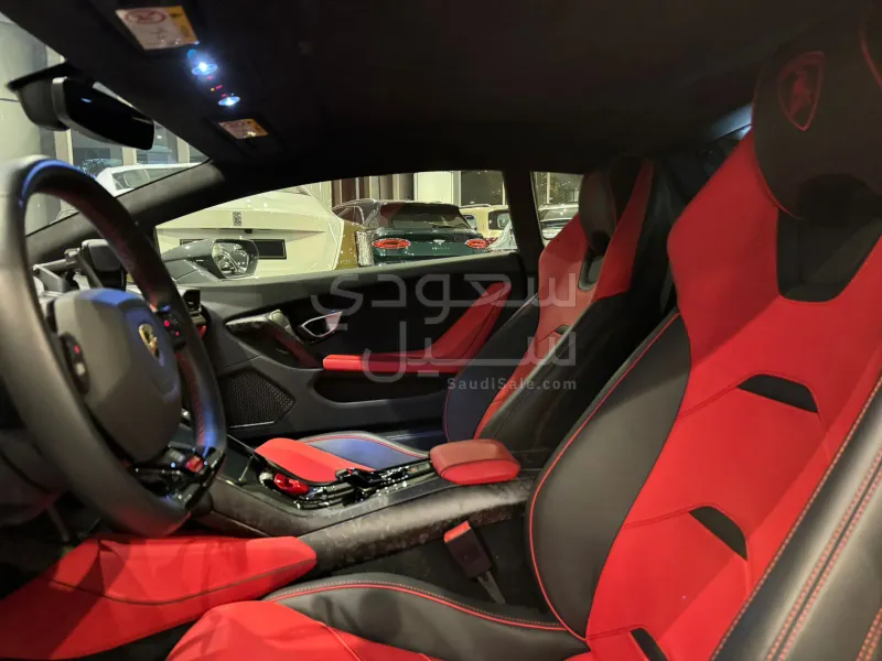 2022 لمبرجيني هوراكان ايفو