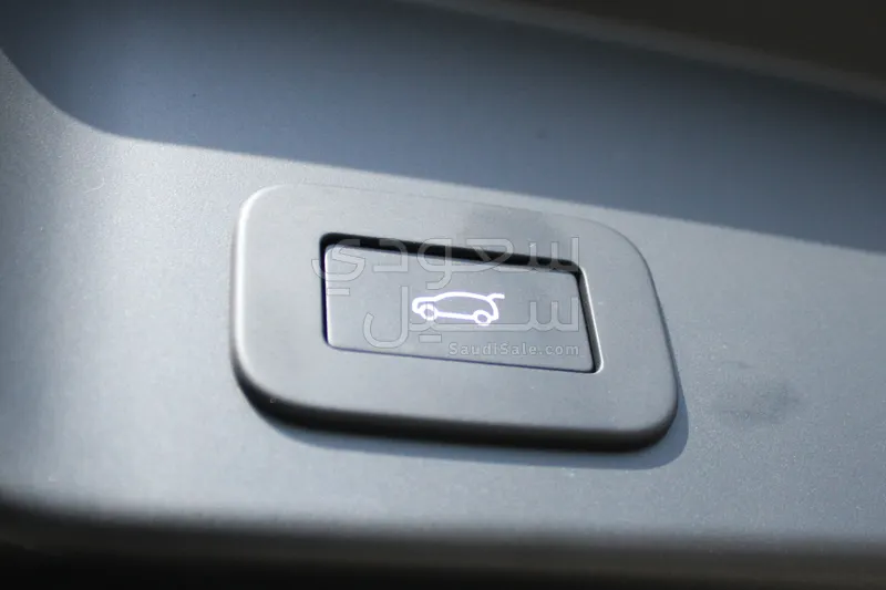 2025 Land Rover Range Rover Evoque Dynamic