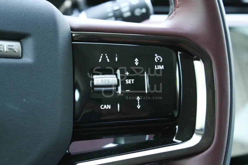 2025 Land Rover Range Rover Evoque Dynamic