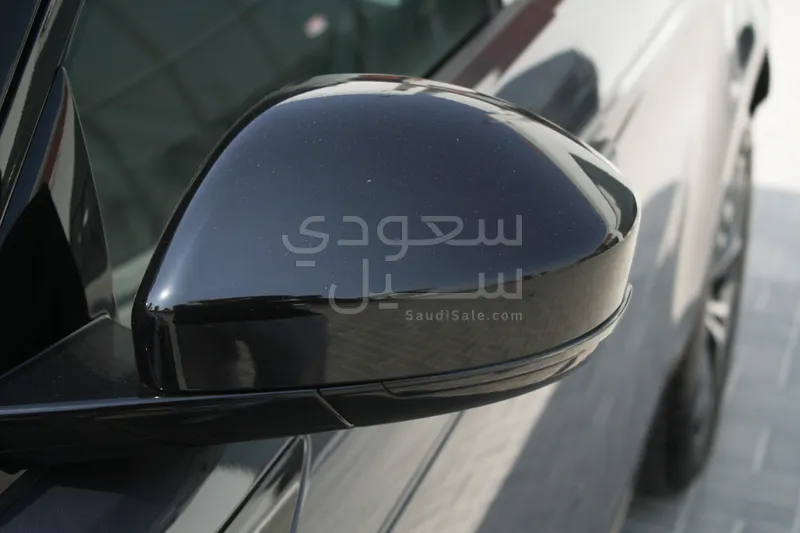 2025 Land Rover Range Rover Evoque Dynamic