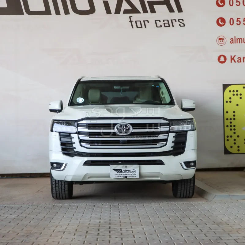 2024 Toyota Land Cruiser GXR