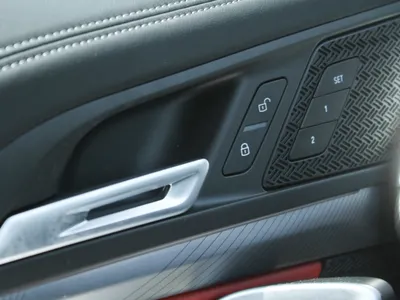2025 BMW X Series 1
