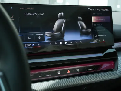 2025 BMW 5 Series 520i Mkit