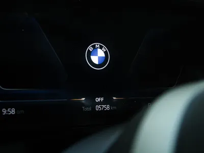 2025 BMW 5 Series 520i Mkit