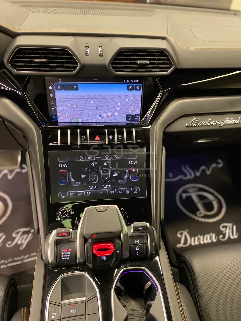 2022 Lamborghini URUS