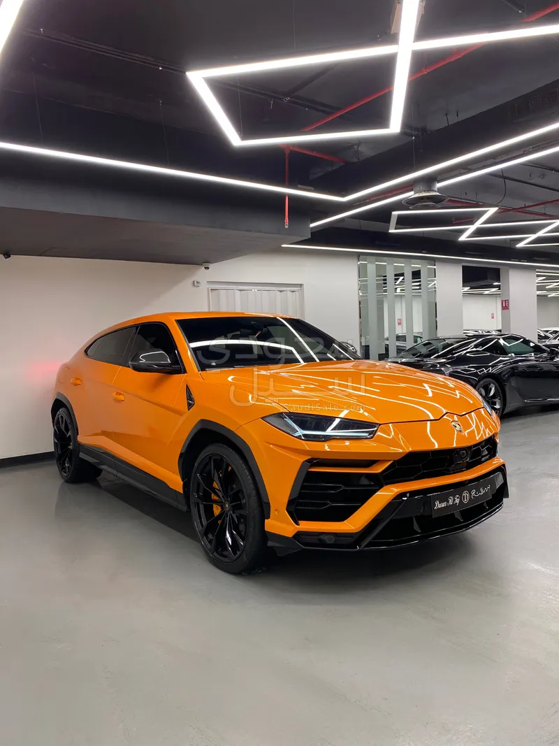 2022 Lamborghini URUS