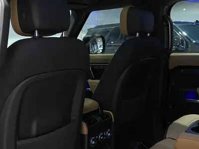 2025 Land Rover Defender 110