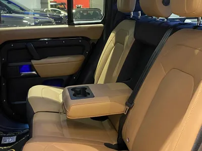 2025 Land Rover Defender 110