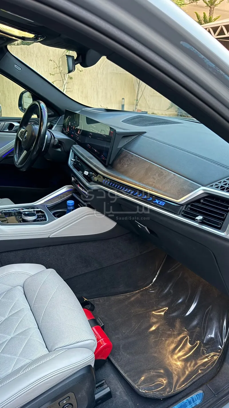 2024 BMW X Series 6 M Kit