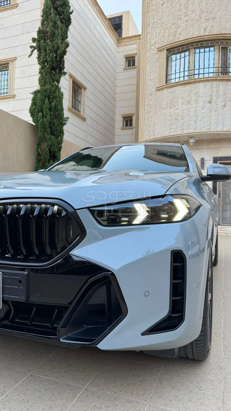 2024 BMW X Series 6 M Kit