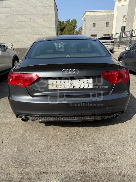2016 اودي اي 5 35 تي اف اس اي