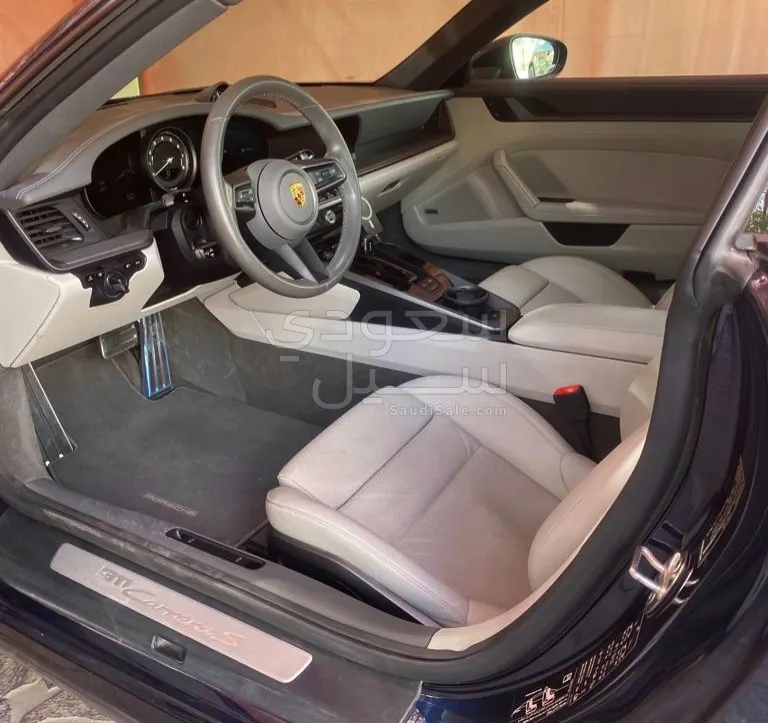 2021 Porsche 911 Carrera S