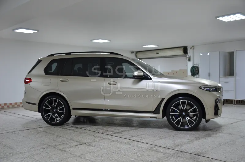 2019 BMW X Series 7