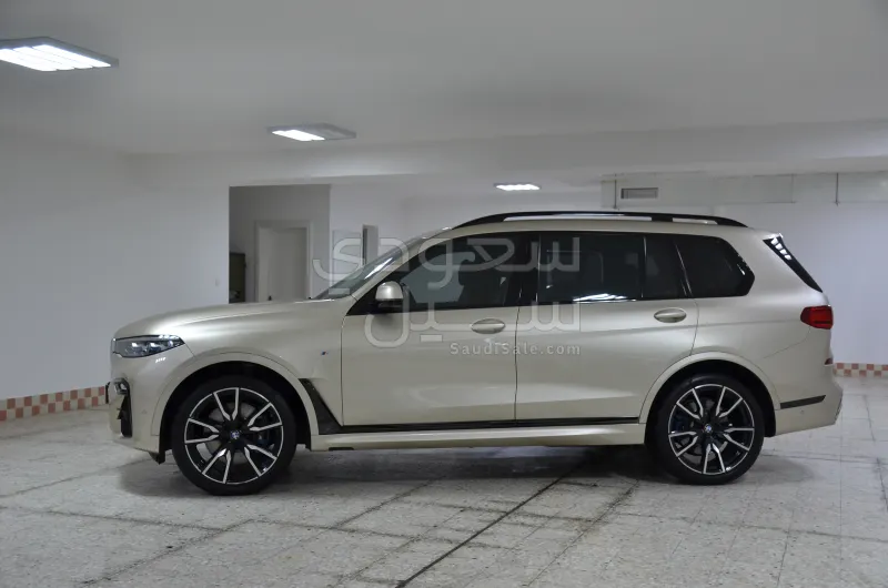 2019 BMW X Series 7