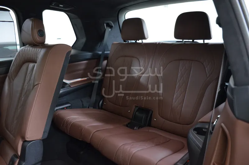 2019 BMW X Series 7