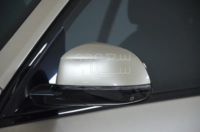 2019 BMW X Series 7
