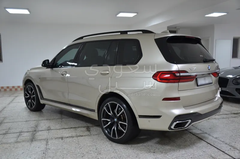 2019 BMW X Series 7