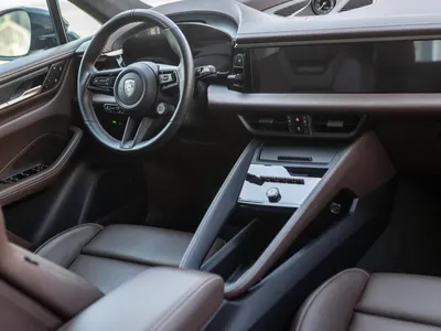 2024 بورش ماكان توربو