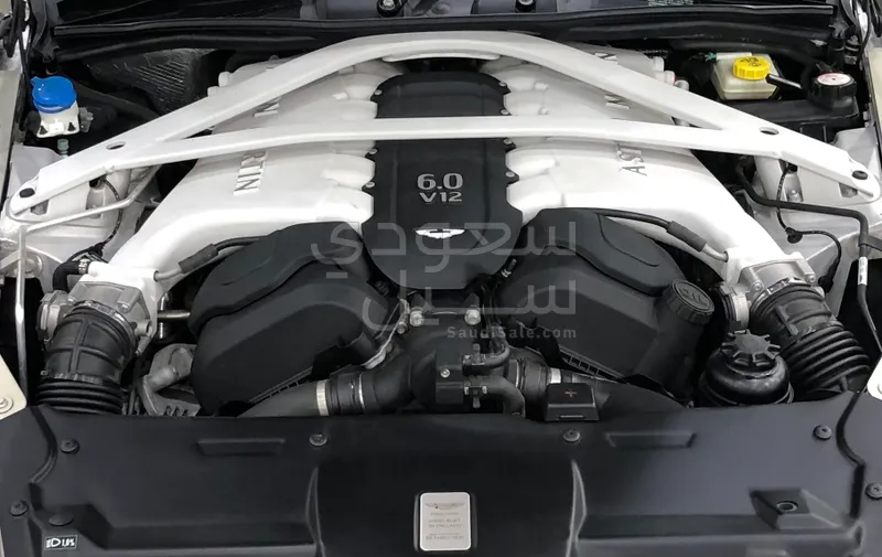 2014 استون مارتن فانكويش