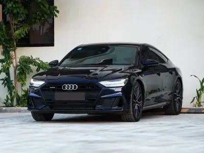 2022 اودي اي 7 55 تي اف اس اي
