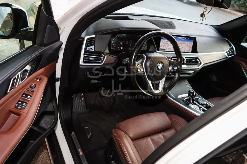 2023 بي ام دبليو الفئة اكس 5