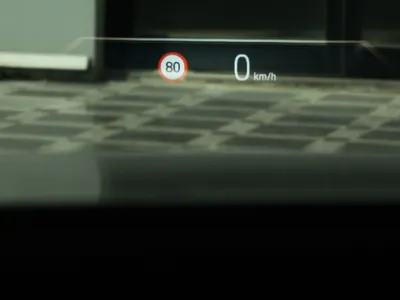 2025 بي ام دبليو الفئة الخامسة 520 أي إم كت