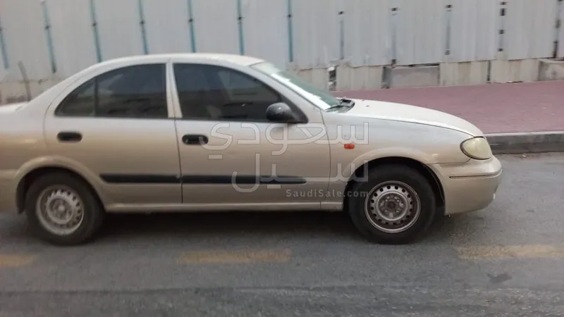 2004 Nissan Sunny