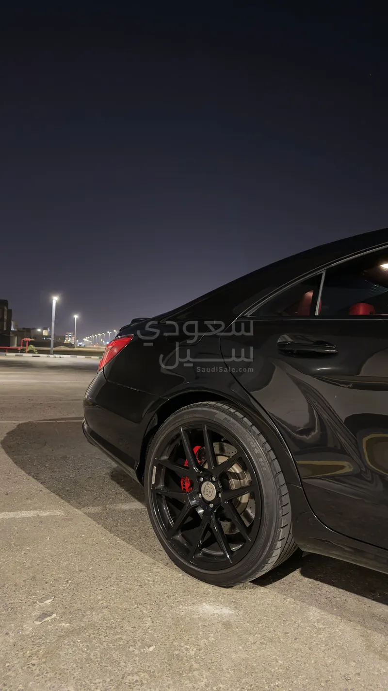 2012 Mercedes-Benz CLS 63 AMG