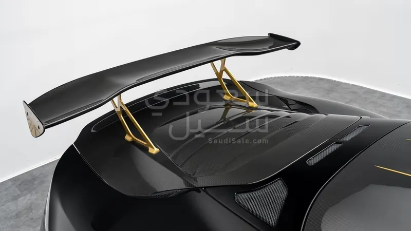 2019 لوتس ايفورا