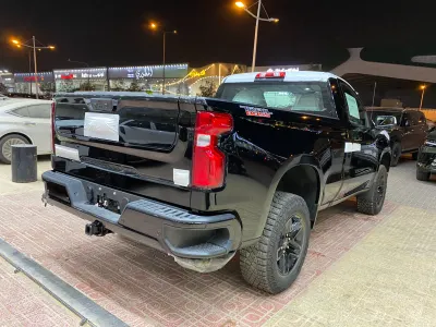 2025 Chevrolet Silverado