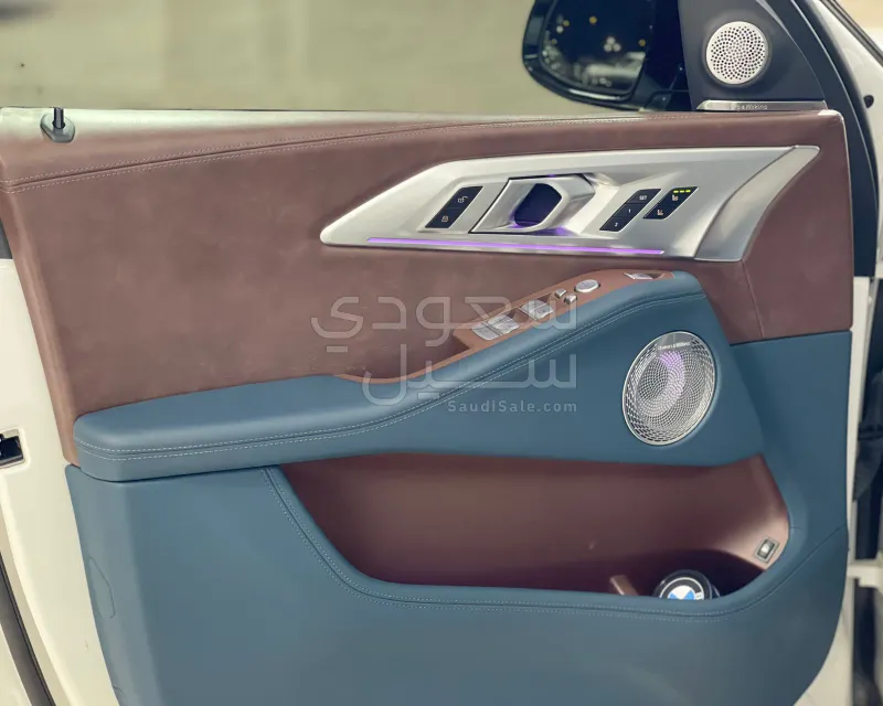 2023 بي ام دبليو اكس ام