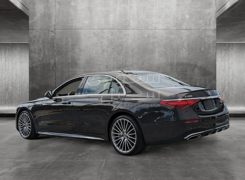 2022 Mercedes-Benz S 580