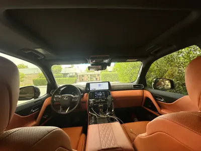 2025 لكزس إل إكس 600 vip بلاك بكج