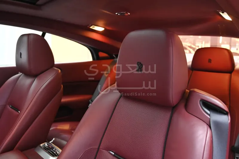 2015 رولز رويس رييث بلاك بادج