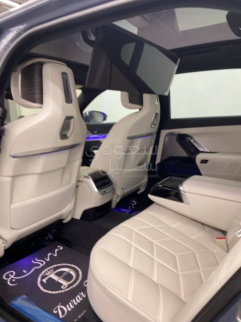2024 BMW 7 Series 735i