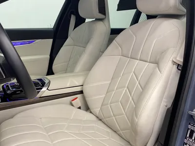2024 BMW 7 Series 735i