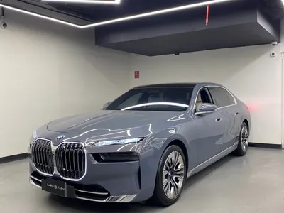 2024 BMW 7 Series 735i