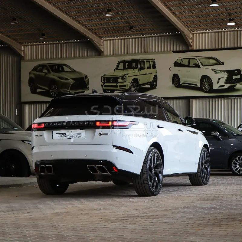 2020 Land Rover Range Rover Velar SV