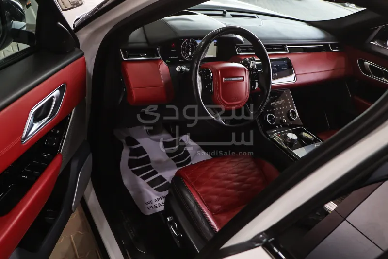 2020 Land Rover Range Rover Velar SV