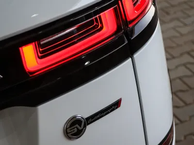 2020 Land Rover Range Rover Velar SV