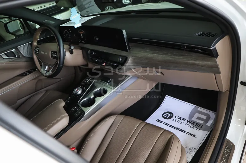 2024 Kia K8