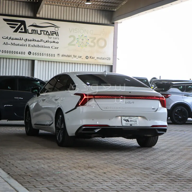 2024 Kia K8