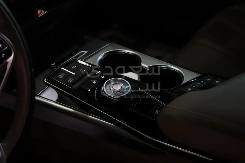 2024 Kia K8