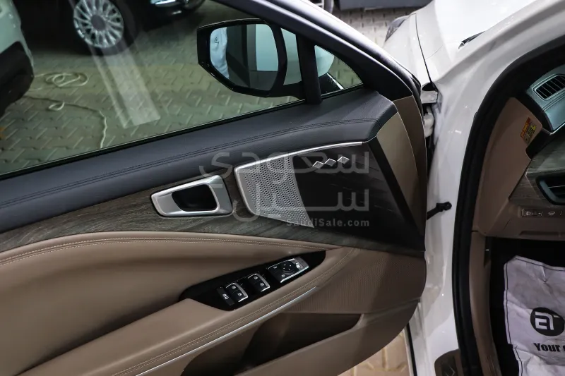 2024 Kia K8