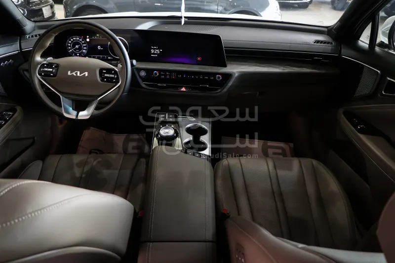 2024 Kia K8