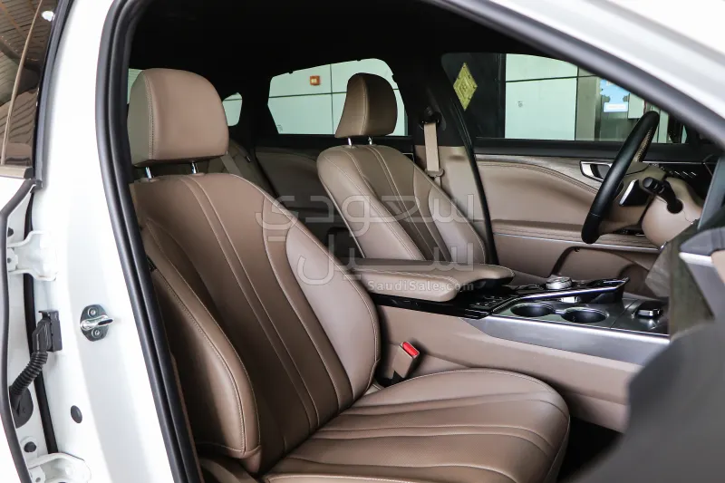 2024 Kia K8