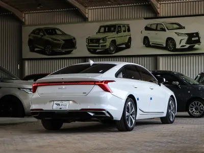 2024 Kia K8