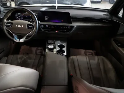 2024 Kia K8